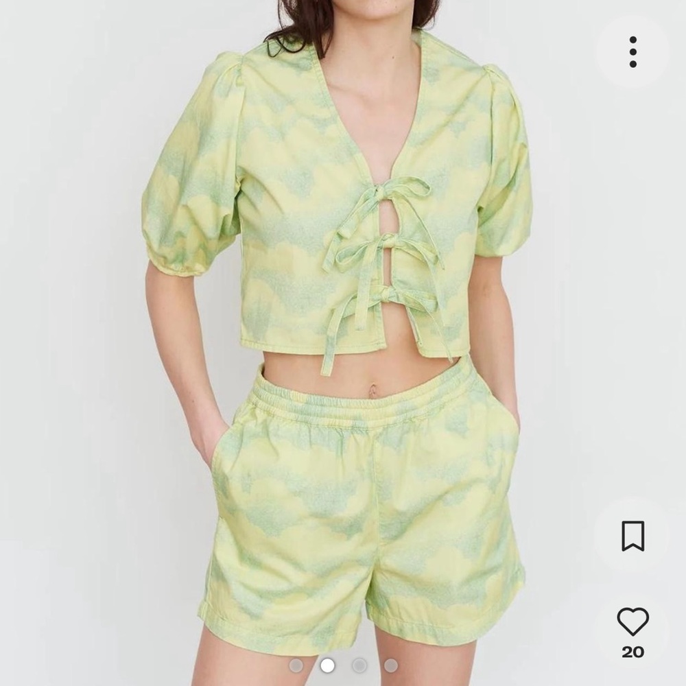 Rare Lazy Oaf X Laura Callaghan Tonal Cloud Tie T… - image 2